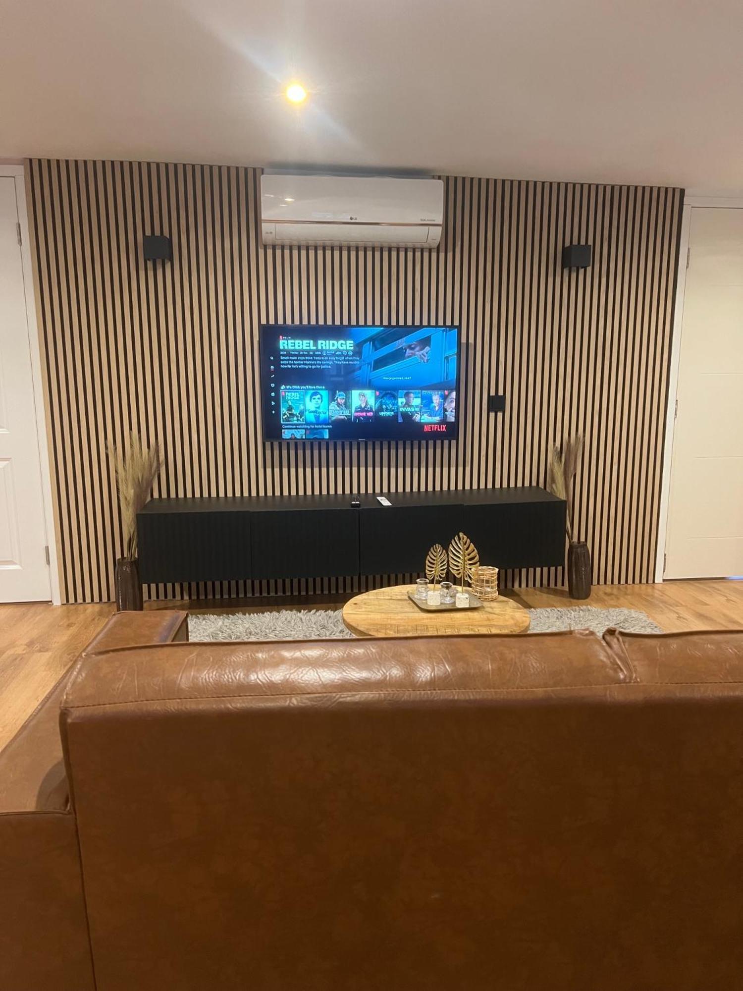 Hotel Buren Buren  エクステリア 写真